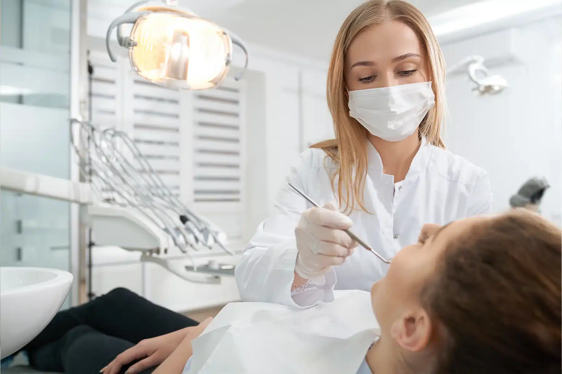 Agonising Tooth Pain? How Endodontics Could be the Answer